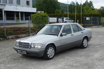 190E 118KM Automatyczna skrzynia biegów Bardzo ładny stan