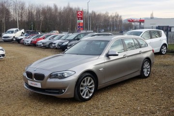 530d xDrive Bogate wyposażenie Serwisowany w ASO BMW Uszkodzony silnik