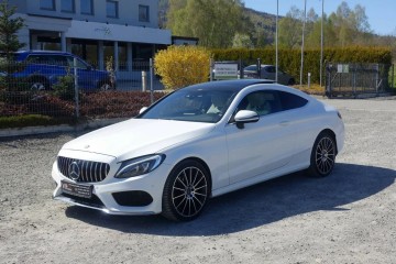 C200 Coupe 4Matic 4x4 Automatyczna skrzynia biegów Skóra Full LED